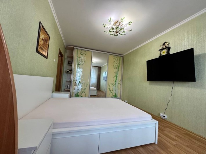 Здається , аренда 1 кімнатна квартира з ремонтом біля метро Теремки - фото 1