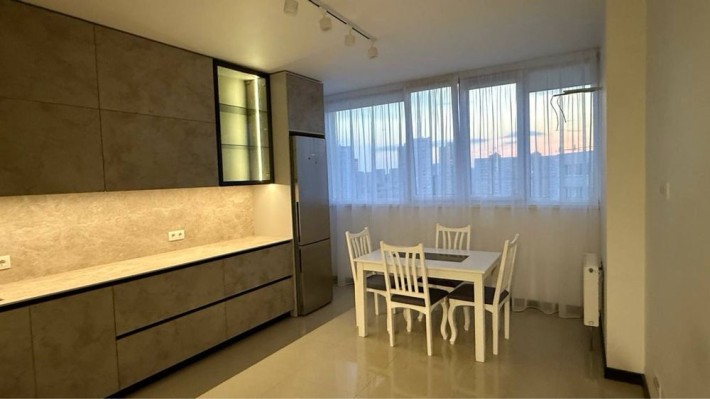 Аренда 1 км квартира 50 м2 - фото 1