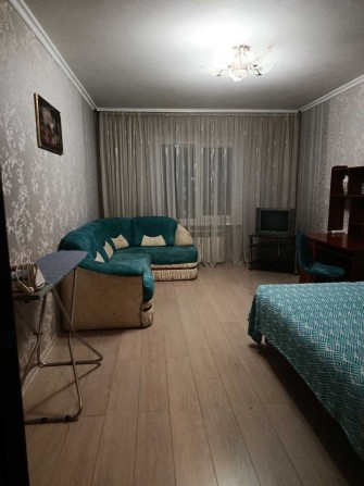 Здається 1-но кімнатна квартира на вул.Милославська 47 - фото 1