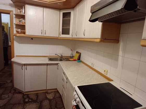 Сдам 2к Святошинський р-н вул Леся Курбаса проспект буд 3-А