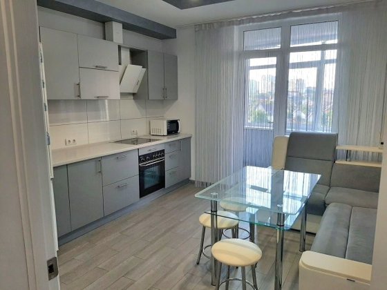 Оренда 1К. М. Академмістечко .4 поверх. Паркінг . Генератор !