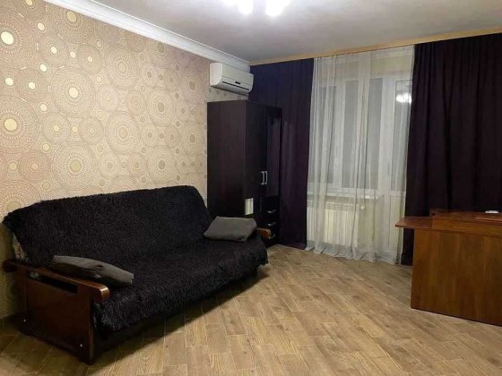 Здається простора однокімнатна квартира на пр.Академіка Палладіна,25 Київ