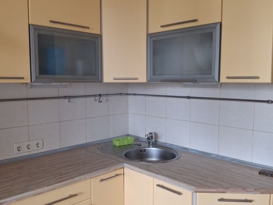 Оренда 1 квартири  на Троєщині 40кв.м 10/16 пов.будинку вул.Лисківська буд.14 метро Почайна 15 хв.їз