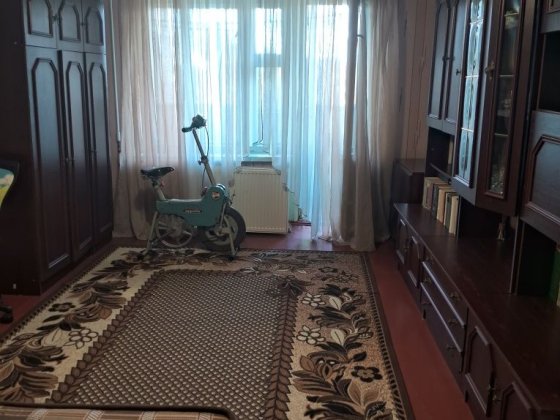 Здасться 1кімнта квартира по вулиці Симиренко 2б Київ