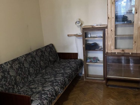 Однокімнатна квартира на Ушакова Київ