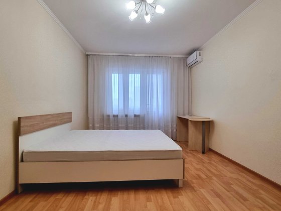 1-но кімнатна квартира, Академмістечко, пр. Палладіна 13 Київ