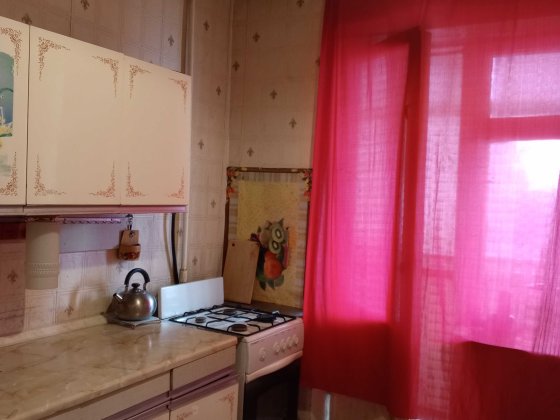 Здам 1 кімн., вул Ак. Кіпріанова 4