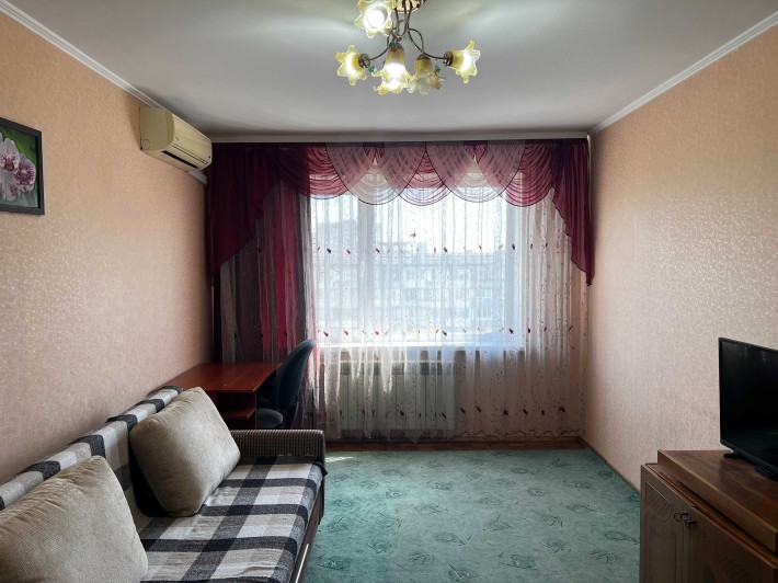 Здам 1-кімнатну, ремонт, Олега Мудрака (Наумова) 33а, Новобіличі - фото 1