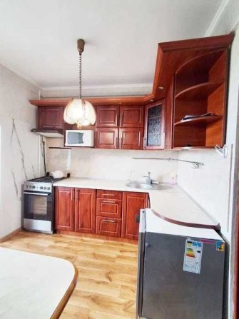 Вул. Ушакова 12,оренда 2к квартири ,Метро Академмістечко,є Газ! - фото 1
