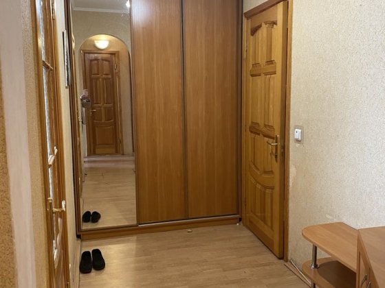 Оренда, вул.Лисківська, 24.Гарна квартира.Можливо дом. тваринка Київ