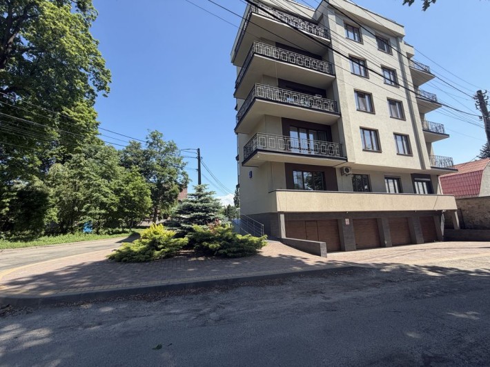 Заломова 2/1, 2к., паркинг, аренда на лоительный срок - фото 1