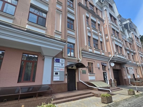 Воздвиженська  22