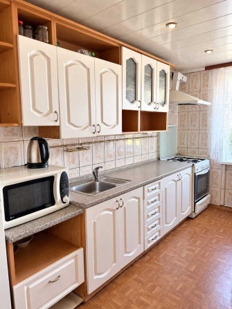 Оренда 3-к квартири  75м2 Відрадний  в Новопольова 99 Соломянський р-н - фото 1