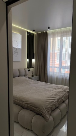 Продам 1-кімнатну квартиру майже 40 м² у ЖК «Нові Теремки», Новосілки / Теремки. - фото 1