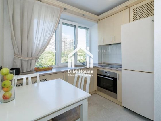 Супер 1к 30 м², Новий ремонт, є газ, 2 хв м. Звіринецька