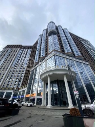 «PODIL PLAZA  RESIDENCE» продається розкішна видова квартира на ПОДОЛІ! - фото 1