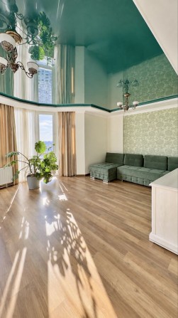 Без % Продаж 2 кім квартири з Ремонтом 75.6 кв.м в Автономному монолітно каркасному  будинку м. Вирл - фото 1