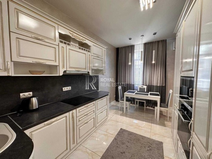 Продаж / 3к Квартира / Антоновича, Печерськ, Київ - фото 1