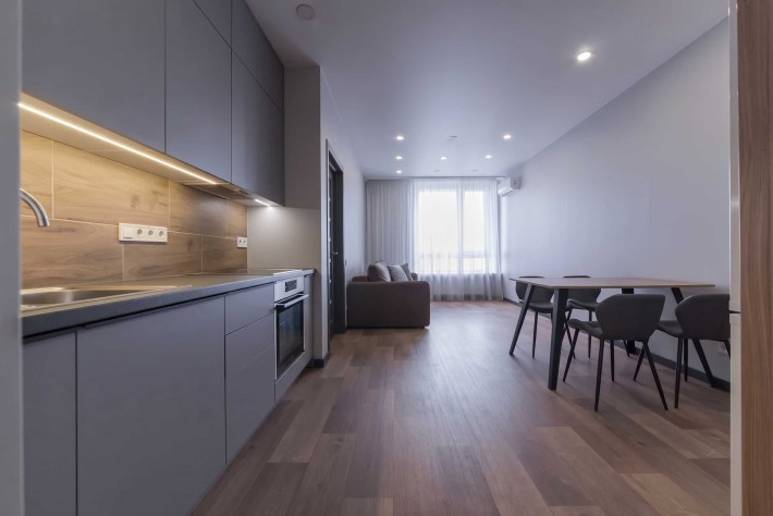 Продаж стильної 2к квартири 49 м² з технікою в ЖК Славутич метро Славутич - фото 1