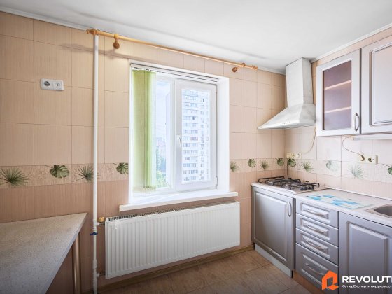 Без комісії. Продаж 1к квартири 27.8м2, просп. Миколи Бажана 5-В Дарницький р-н Киев
