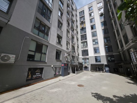 Продам 2-кімн квартиру Дарницький р-н, вул. Кам'янська, буд 1,  ЖК «Метро Парк»