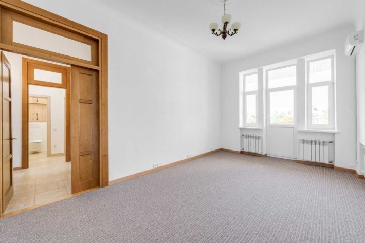 БЕЗ КОМІСІЇ. Продаж 3-кімн 90 кв.м. Велика Васильківська, 42. Метро Площа Українських Героїв (Льва Т - фото 1