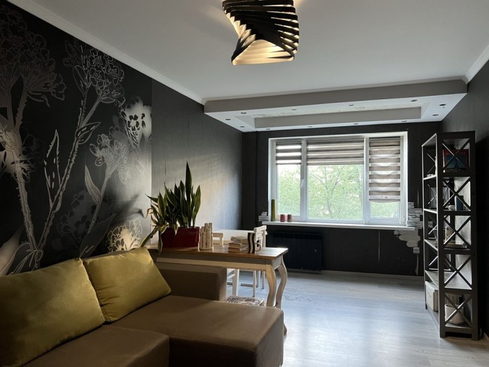 Продаж квартири, Дніпровська набережна, 5а - фото 1