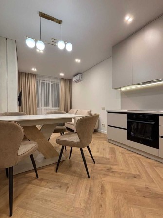 БЕЗ % Продаж 1к квартири  60м2 з новим сучасним ремонтом Шевченківський район Правий берег - фото 1