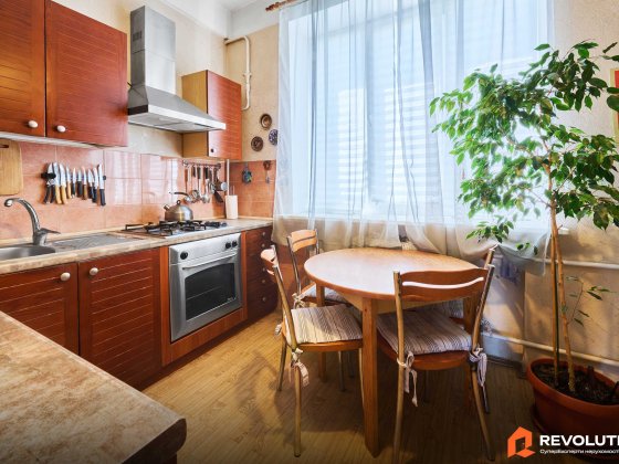 Без комісії. Продаж 3к квартири 77.4м2, вул Іоанна Павла ІІ, 15 Печерський р-н Киев