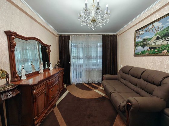 Шевченківський, метро Дорогожичі, продаж 2к квартири з ремонтом!