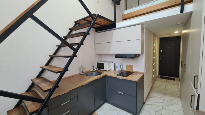 Продам свою дворівневу квартиру SMART HOUSE Машинобудівна 41 Солом'янський р-н - фото 1