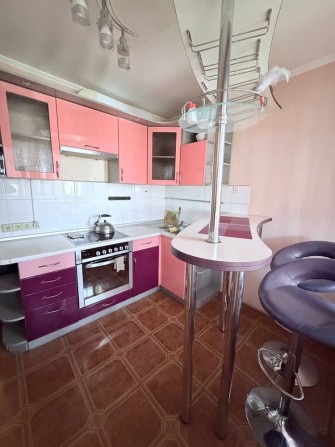 1-кімнатна 34 м² з ремонтом і меблями - без комісії для покупця - фото 1