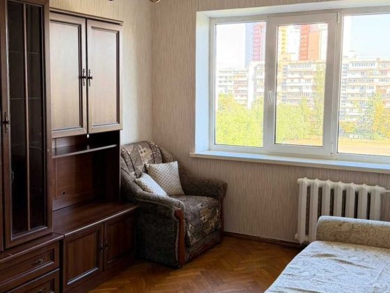 Березняки .  вул. І. Миколайчука, 6 Без % Київ