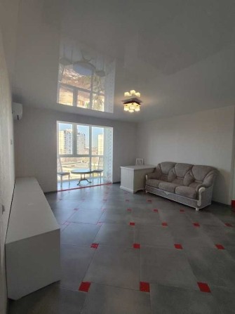 пр Глушкова, 30 - 3 кімнатна з ремонтом, метро Теремки - фото 1