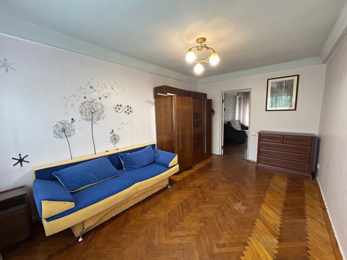 Продаж 2-кімн квартири (Дарницька площа, метро Дарниця) - фото 1