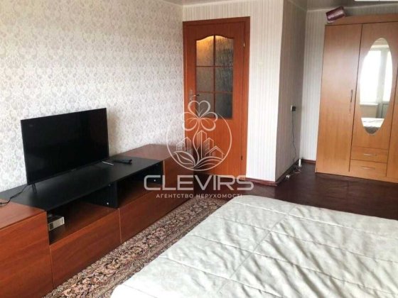 Продаж 1 кімнатної квартири 39 кв. м. на вул. Академіка Заболотного 126/1, Голосіївський, Теремки