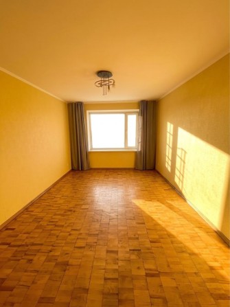 продаж 2х кімнатної квартири Дніпровський р-н вул. Райдужна 31 - фото 1