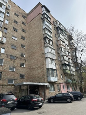 Печерськ 1 кімн. маленька квартира 22 кв.м. З ремонтом та меблями - фото 1