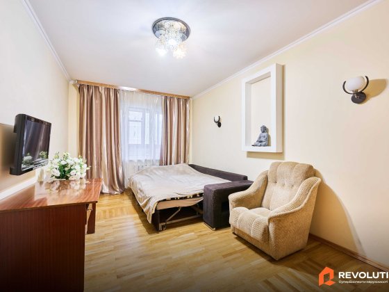 Без комісії. Продаж 3к квартири  75.3м2, вул. Здолбунівська, 11-Б Дарницький р-н, єВідновлення Киев