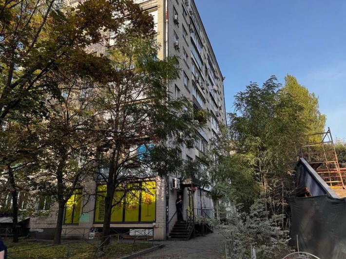 Продаж ДВОХ-кімнатної квартири 54кв вул. Олени Теліги 39 - фото 1