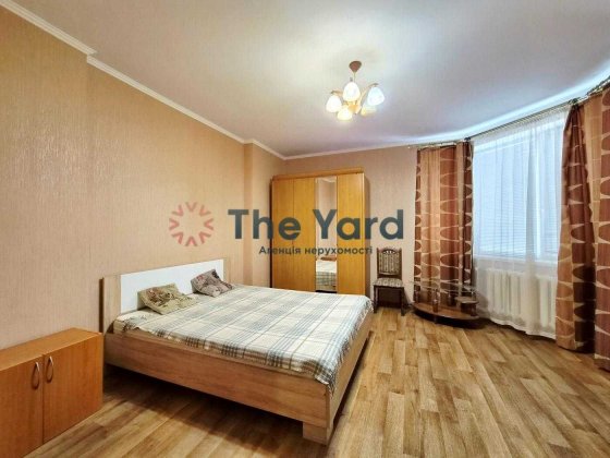 Продам 1 кімнатну квартиру Гришка 9 Осокорки Позняки Дарницький