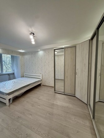 Продаж 1-кімн, вул. Печенізька, р-н Татарка ,новий ремонт! - фото 1