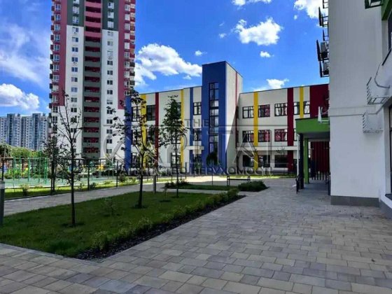 Продаж / Квартира / 45 м2 / ЖК Сирецькі Сади / Шевченківський район Киев