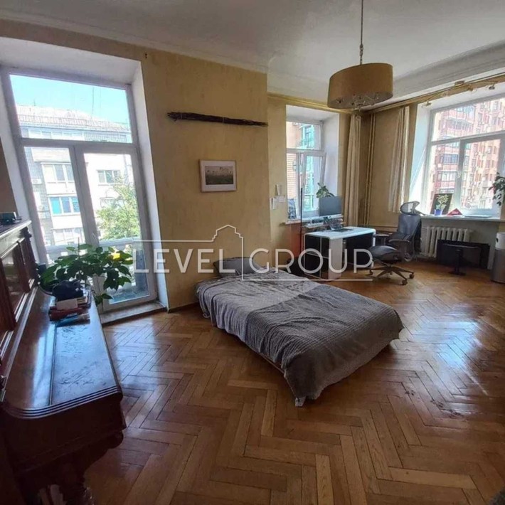 3-кімнатна 82, 5 м. кв вул Сергія Гусовського 12/7 Печерськ - фото 1