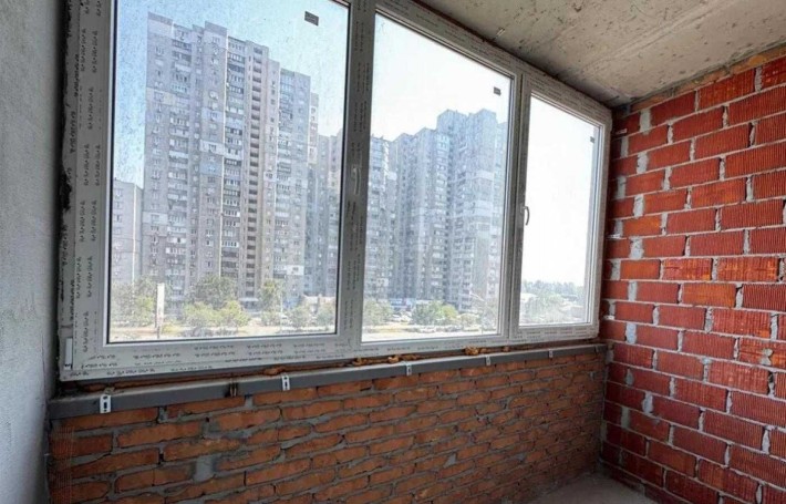 Продаж 1-кімнатной квартири загальною площею 41кв.м. ЖК Лебединий - фото 1