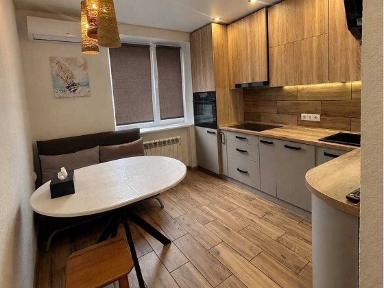 Продаж 2-кімн. квартири на Позняках, просп. Петра Григоренка, 14