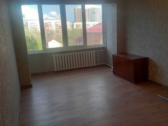 Двокімнатна квартира від власника у Шевченківськом районі м. Київ. До метро 10-12 хв.