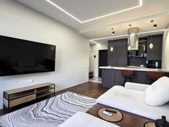 Продаж 1 кімнатної квартири 48 м² | вул. Осокорська 2А/1 | ЖК Зарічний | Дарницький район | Відео ог