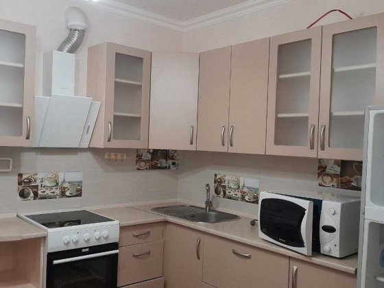 Ю.Поправки 14, продам 1 кімнатну з  ремонтом , м.Чернігівська , м.Дарниця