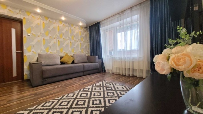 Без% Продаж 3кімн квартири Киів Березняки Дніпровська набережна 13 - фото 1